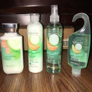 Avon naturals cucumber melon set